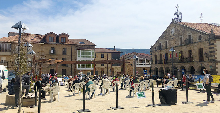 Valderredible, primer ayuntamiento de Cantabria que se adhiere al programa nacional 'Mi pueblo lee'