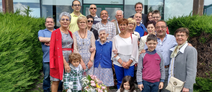 La valluca ngeles Gonzlez cumple 100 aos