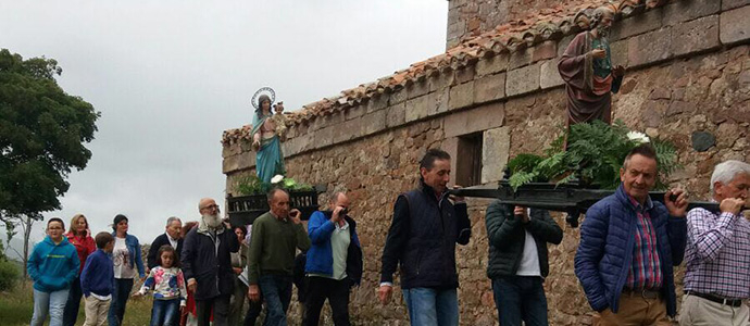 Los vecinos de Castrillo del Haya festejaron a San Pedro
