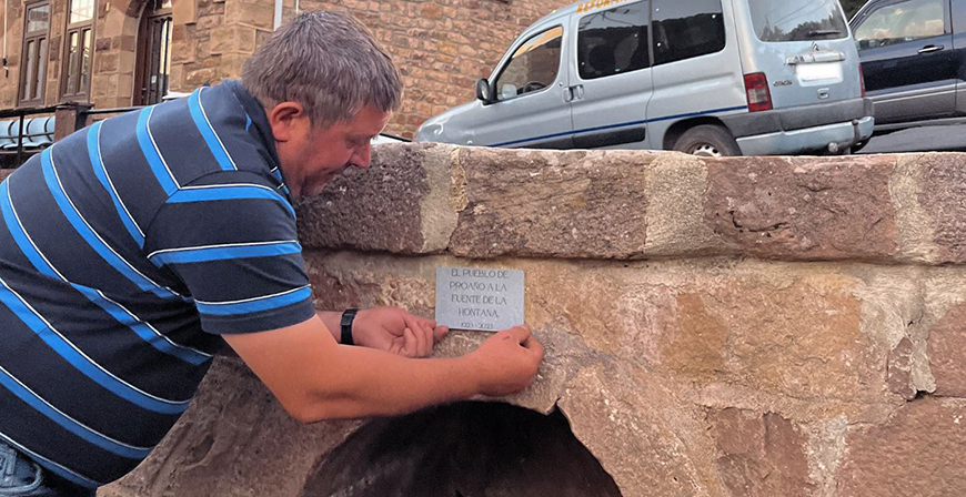 Los vecinos de Proao festejaron el centenario de La Hontana