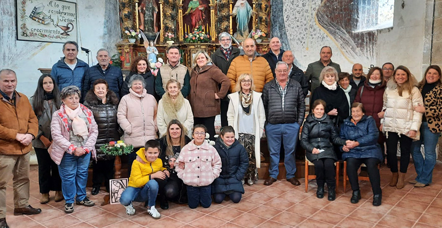 Los vecinos de Villasuso honran a Santa Luca