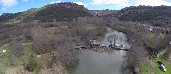 Los vecinos de Zamanzas y Los Altos reclaman el arreglo del puente Robredo