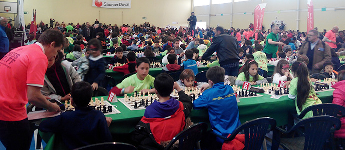 Una veintena de campurrianos participan en el XXI Torneo de Ajedrez Escolar A. Robinet que reuni a ms de 1.1000 jugadores de toda Espaa