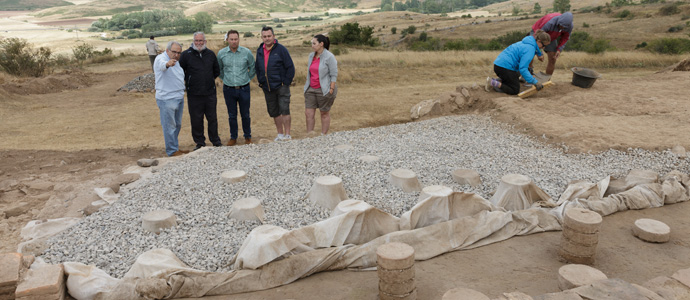 Veinticinco jvenes participan en el campo de trabajo de Camesa Rebolledo