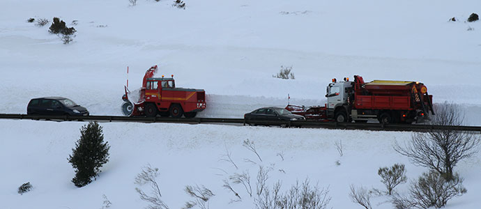 Una ventisca cierra durante cerca de dos horas los accesos a Alto Campoo