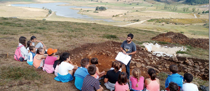 'Verano Jovenmana' ofertar mas de 700 plazas en campamentos de verano y campos de voluntariado