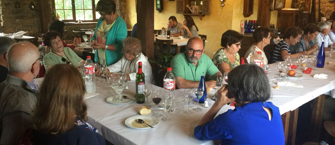 El verano rene a los vecinos de Reinosilla