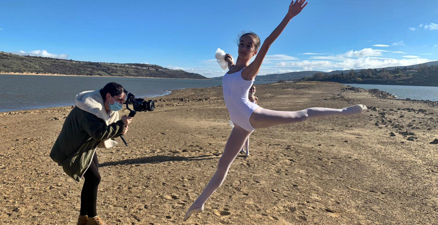 Viaje, arte, naturaleza y baile se unen en dos documentales de Nacho Zubelzu
