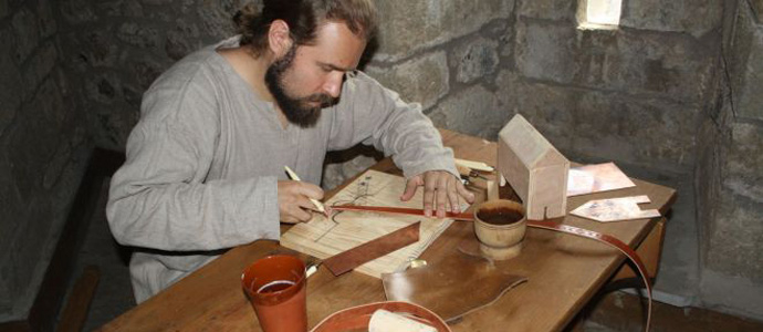 La vida medieval regresar al Castillo de Argeso 