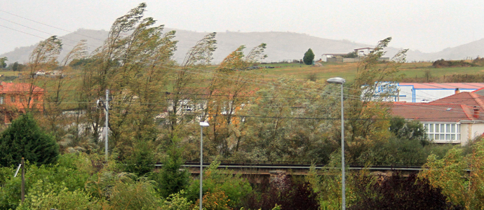 El viento arrecia en Campoo