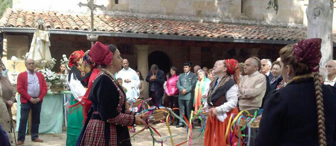 xito de pblico en la VI Feria Alimentaria de Valderredible
