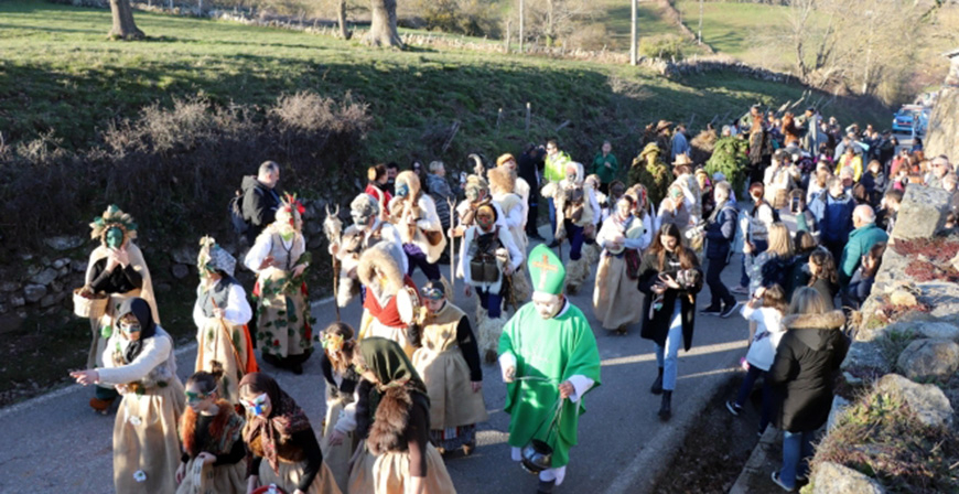 Los Zamarrones danzarn por Lanchares 