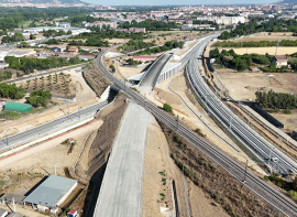 Adif volver� a poner en servicio, a partir del 31 de agosto, el cambiador de Villamuriel que recuperar� los tiempos de viaje de los trenes con origen y destino Santander