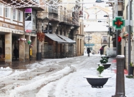 La AEMET activa los avisos naranja y amarillo por nieve para la zona centro y la Cantabria del Ebro