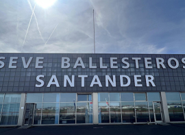 El aeropuerto Seve Ballesteros inicia la temporada de invierno con ms plazas y mejoras en los enlaces con Madrid, Barcelona y Gran Canaria