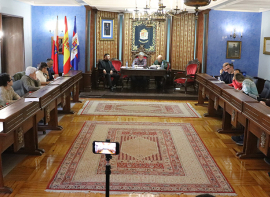 El alcalde de Reinosa presenta a los grupos municipales un presupuesto de 10,79 millones de euros para 2026 