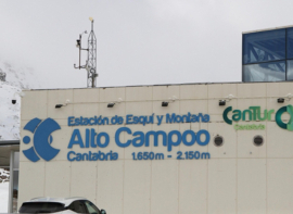 Alto Campoo registra en el puente m�s de 1.800 esquiadores