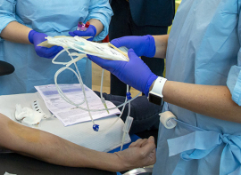 El Banco de Sangre de Cantabria pide a la poblacin que acuda a donar sangre ya que estn bajas las reservas de los grupos sanguneos 0- y A-