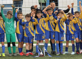 El Benjam�n A de Campoo de Enmedio se proclama campe�n de liga 