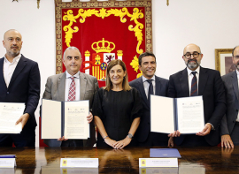 Buruaga asegura que la firma para la reordenaci�n ferroviaria de Torrelavega conduce a 