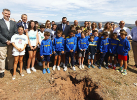 El campo de f�tbol de hierba artificial de Matamorosa ser� una realidad en primavera