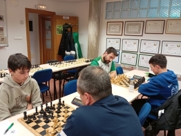 El Campoo 'A' firma un contundente 4-0 y consolida su liderato al frente de Segunda Divisi�n