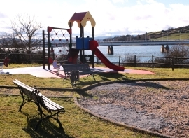 Campoo de Yuso concluye la renovaci�n de cuatro �reas recreativas