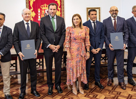 Cantabria y ADIF firman el convenio para la construcci�n la intermodal de La Pasiega, que contar� con un presupuesto de 62 millones de euros financiado a partes iguales