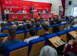 Casares reivindica al PSOE como �nica alternativa a un PP 