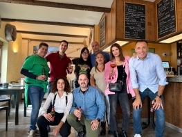 Los compaeros de la generacin de 1978 del Colegio Casimiro Sainz de Matamorosa se juntaron por San Mateo