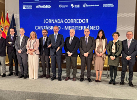El consejero de Fomento reclama mejores infraestructuras para que Cantabria no sea una 