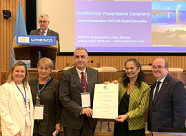 Costa Quebrada recibe en Paris el Certificado como Geoparque Mundial de la UNESCO