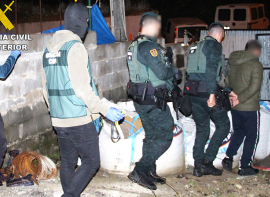 Desmantelado en Cantabria un clan familiar que blanque� m�s de 1,5 millones de euros procedentes de drogas y armas 