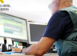 Detenida una mujer de 50 aos por una presunta estafa de 'smishing'