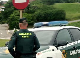 Dos detenidos como presuntos autores del robo en un bar de Los Corrales de Buelna