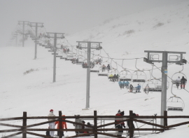 Los empadronados de Enmedio se beneficiarn de un descuento del 45% en el forfait anual de Alto Campoo