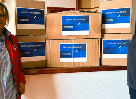 Los empleados de Gamesa Induction se suman a la campa�a solidaria 'Vuelta al Cole' de Cruz Roja