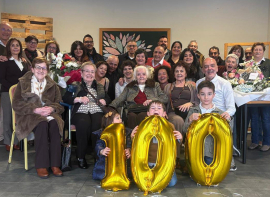 Encarna Ruiz Revuelta, maestra y orgullo pasiego, celebra un emotivo centenario