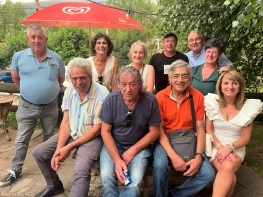 Encuentro de la quinta del 65 de los vecinos de la Hermandad de Campoo de Suso