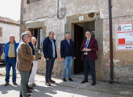 Fomento invierte m�s de 50.000 euros en la reforma de la antigua Casa de los Maestros de Bolmir