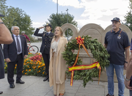 El Gobierno de Cantabria acude al homenaje a las v�ctimas del terrorismo organizado por el Grupo de Veteranos de la Polic�a Nacional