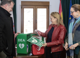 El Gobierno de Cantabria dota a San Miguel de Aguayo con dos nuevos desfibriladores externos autom�ticos