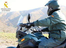 La Guardia Civil localiza a un presunto furtivo en un coto de Valdeolea