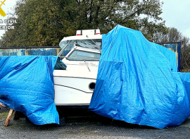 La Guardia Civil recupera una embarcaci�n sustra�da en Laredo  y valorada en 120.000 euros 