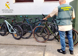 La Guardia Civil recupera siete bicicletas robadas en garajes de Laredo