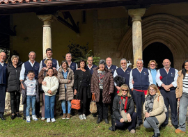 El Liguerucu acta en Arenas de Cabrales 