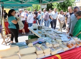 M�s de 40 municipios y 35 empresas y agrupaciones se benefician de las ayudas del Gobierno para promocionar en las ferias los productos alimentarios de Cantabria