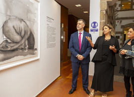 Nieves Moriano expone 'Radiograf�a del silencio' en Torrelavega