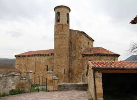 El p�rroco de San Martin de Elines impidi� la entrada de maquinaria pesada a la Colegiata donde adem�s de obras de rehabilitaci�n se pretend�a construir un museo del rom�nico