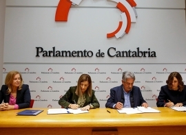 PP y PRC firman el acuerdo para aprobar un nuevo presupuesto c�ntabro con 220 millones de euros m�s